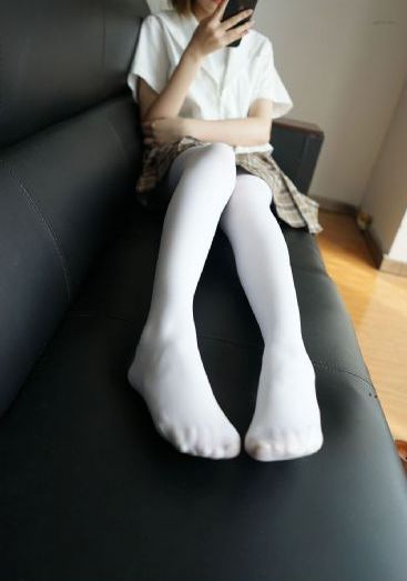 美丽姑娘视频在线播放完整版动漫_普通话在线观看