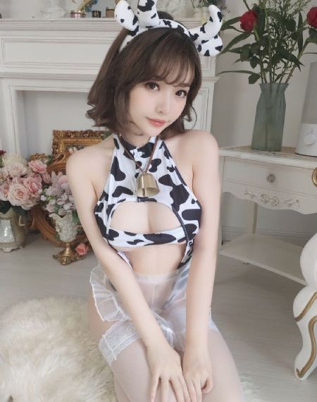 老师因为孩子做错题打孩子_720免费高清观看