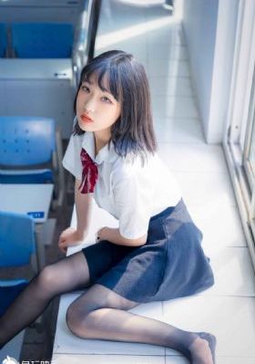控制女孩对自己言听计从视频_日韩电影在线