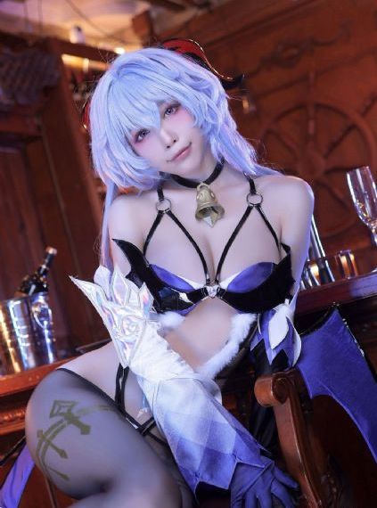 强撕衣服揉她胸视频_国产精品视频