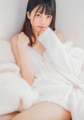 蜜桃久久av一区_BD韩语电影完整版